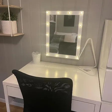 1 Roms Kjellerleilighet Norheim, Haugesund شقة Spanne