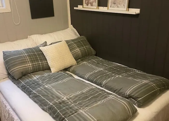 1 Roms Kjellerleilighet Norheim, Haugesund Lägenhet Karmoy