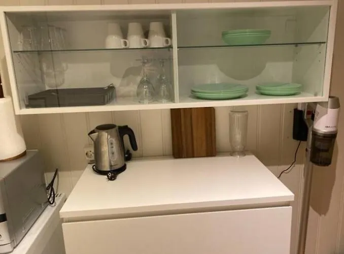 1 Roms Kjellerleilighet Norheim, Haugesund Karmoy